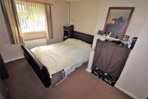 1 bedroom flat for sale - Bridge Street, Coseley WV14