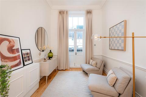 45 Albion Street, London, W2 2AU