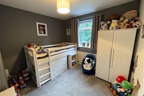 97 Handsworth Crescent, Sheffield, S9 4BQ