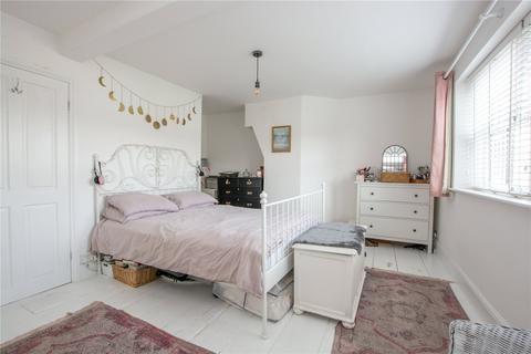 47 Long Row, Horsforth, Leeds, LS18 5AP