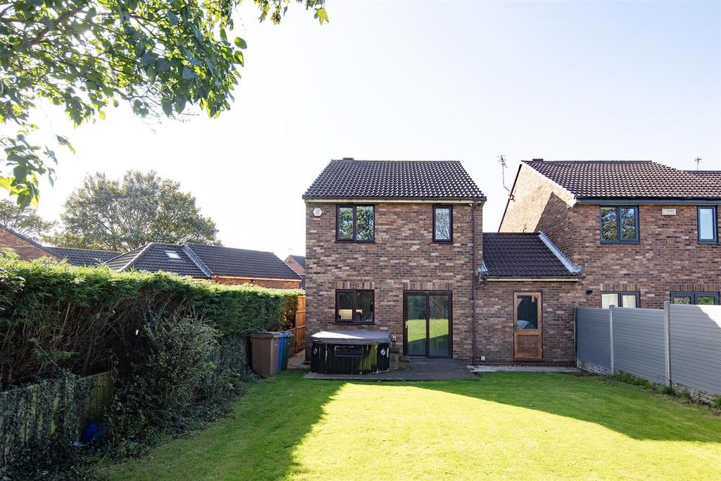 Street, Snaith 3 bed link detached house for sale £260,000