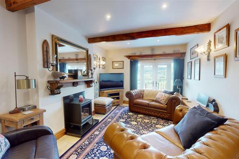 2 bedroom cottage for sale, Brow Lane, Shibden, Halifax