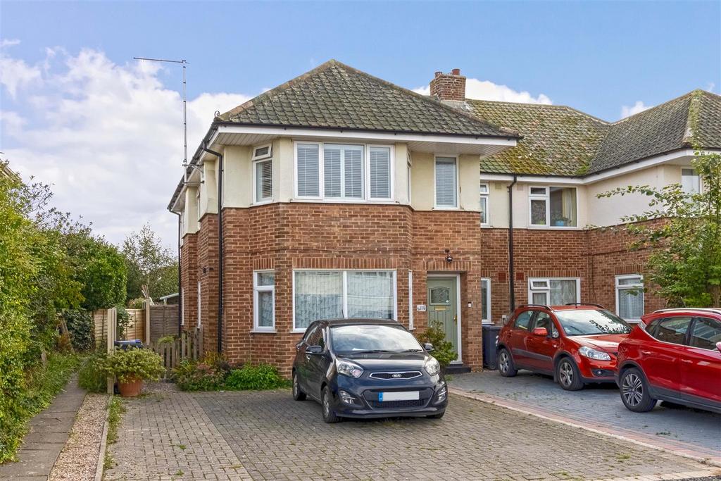 Ardingly Drive, GoringbySea, Worthing 2 bed flat for sale £260,000
