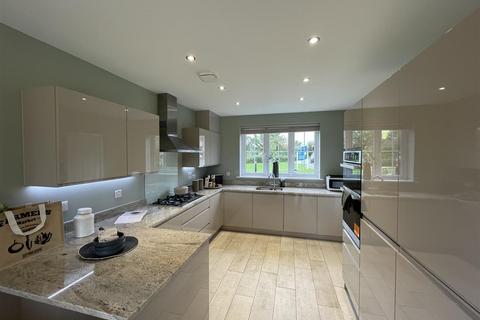 5 bedroom detached house for sale - Long Strakes, Staplehurst