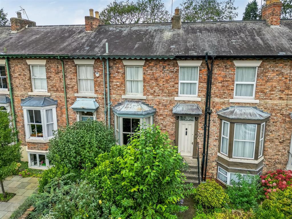 Woodland Terrace, Darlington 2 bed terraced house for sale £225,000