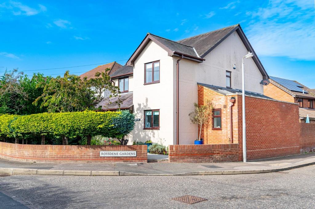 High Easter Road, Leaden Roding, Dunmow 4 bed detached house for sale