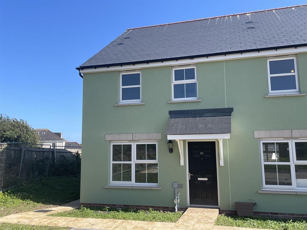 Five Acres Lane, Saltash PL12 2 bed end of terrace house for sale £76,800