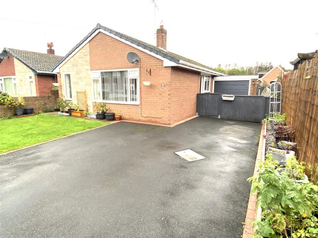 Tarporley Road, Whitchurch 2 bed bungalow for sale £285,000