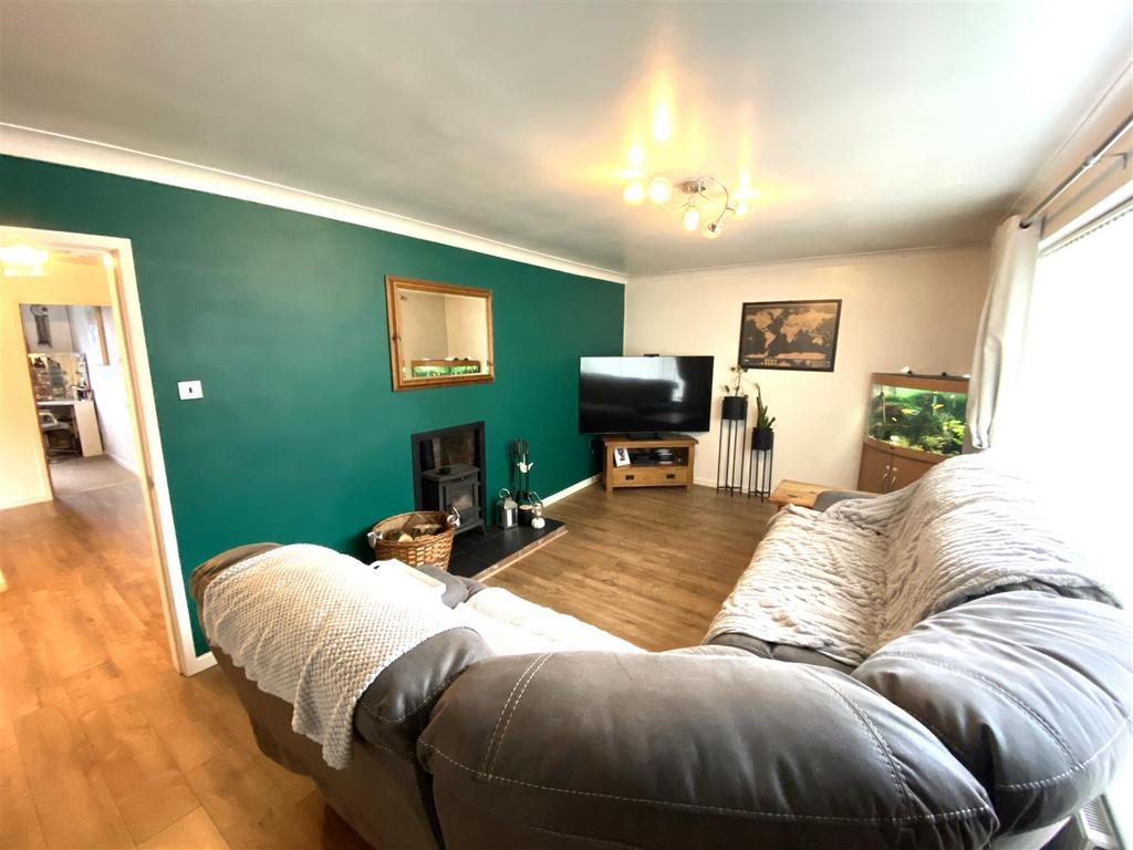 Tarporley Road, Whitchurch 2 bed bungalow for sale £285,000