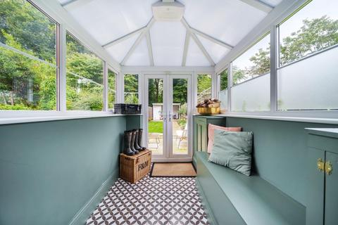1 Church Fields, West Malling, ME19 6RJ