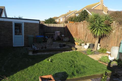 19 Bishops Close, Seaford, BN25 2NW