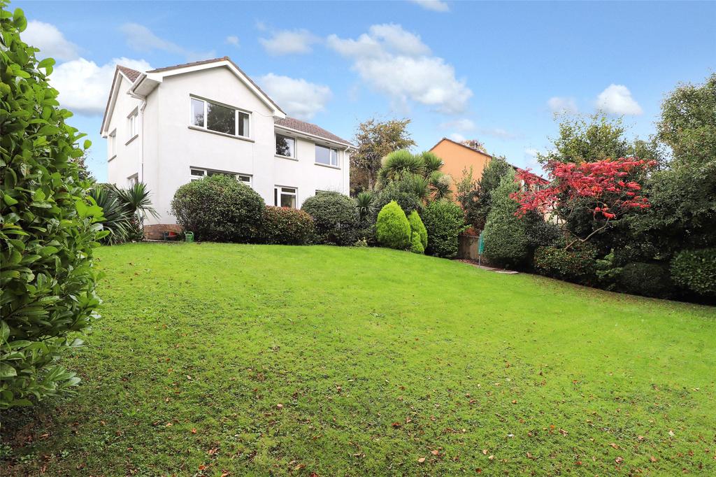 Clevelands Park, Northam, Bideford, Devon, EX39 5 bed detached house