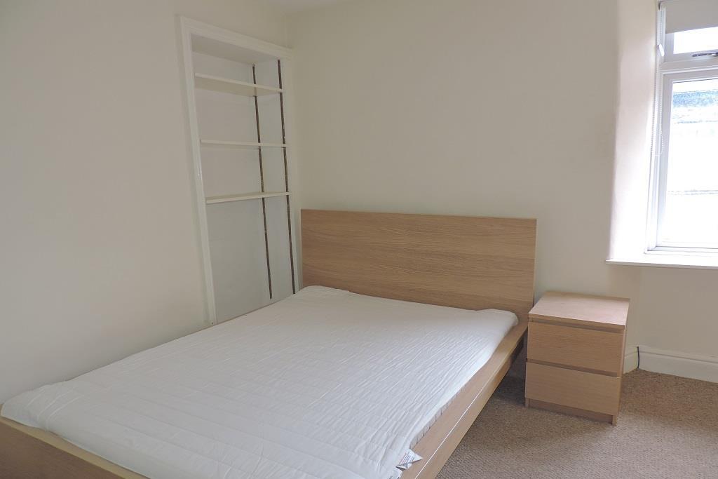 Bedroom.jpg