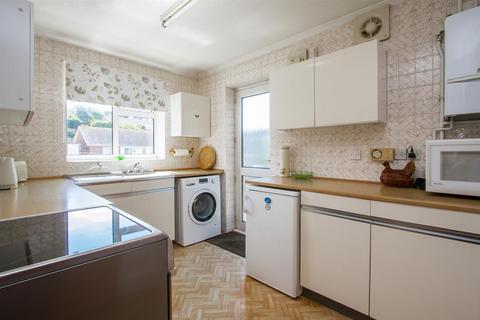 59 Princess Drive, Seaford, BN25 2TT