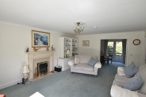 2 bedroom end of terrace house for sale, Atwater Court, Lenham, ME17