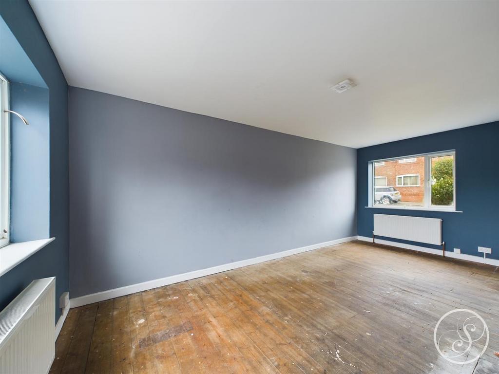 St. Marys Avenue, Swillington, Leeds 3 bed terraced house for sale £