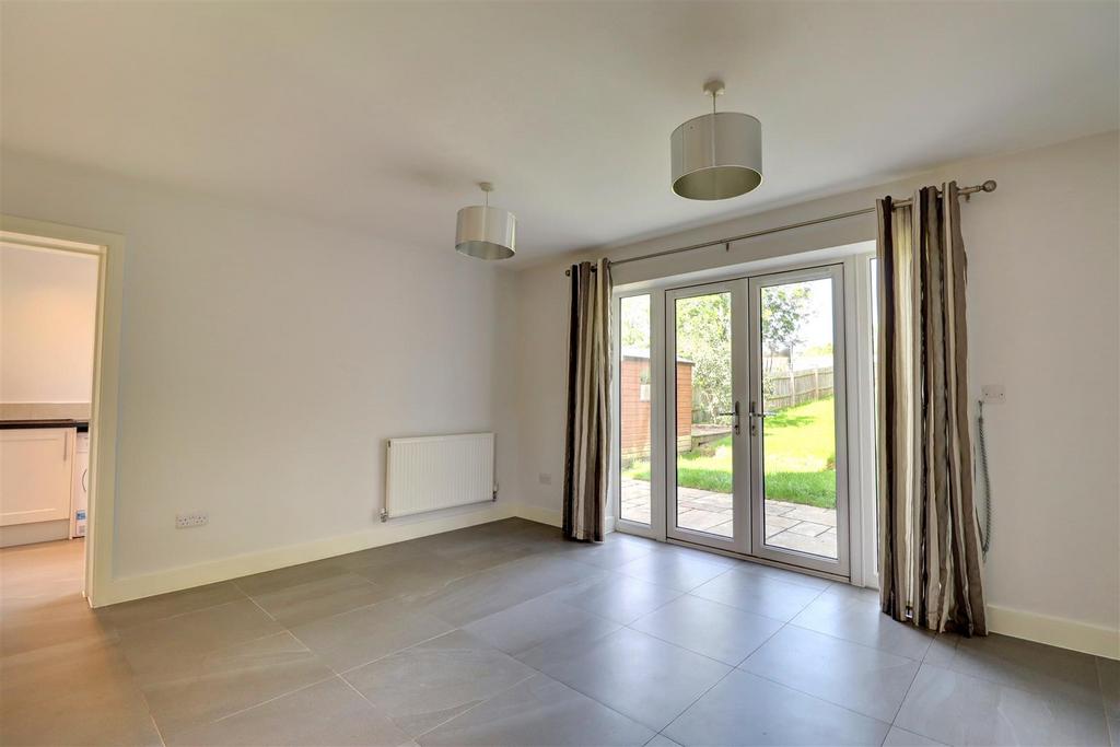 Kitchen dining room