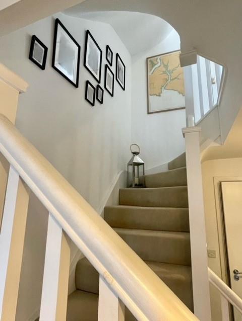 Staircas (2).jpg