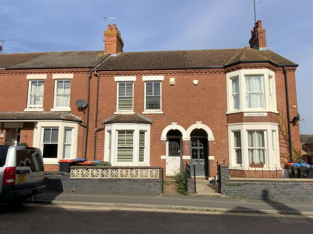 Church Street, Wolverton, Milton Keynes 4 bed terraced house £275,000