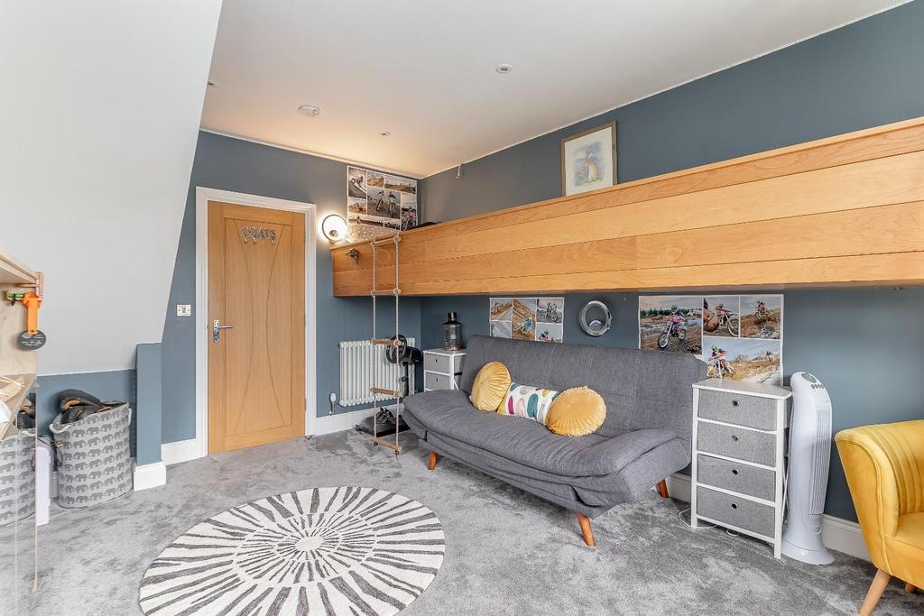 Bedroom 3 - B.jpg