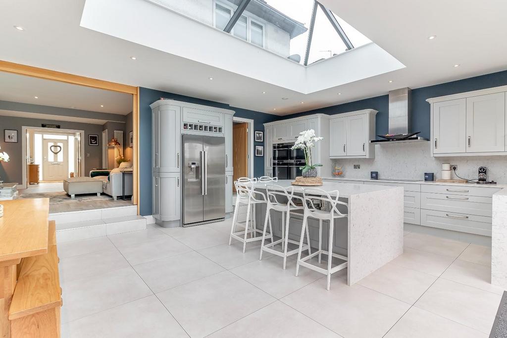 Dining Kitchen - B.jpg