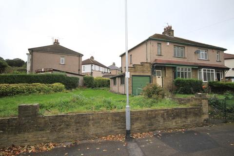 31 Cross Road, Idle, Bradford, BD10 9RU