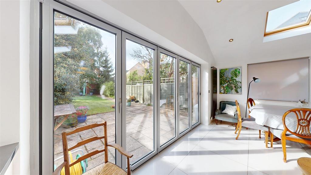 Bi Folds