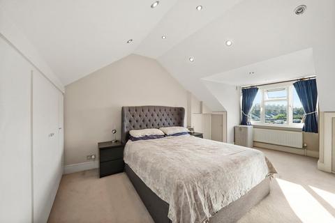 Flat C, 44 Gascony Avenue, London, NW6 4NA