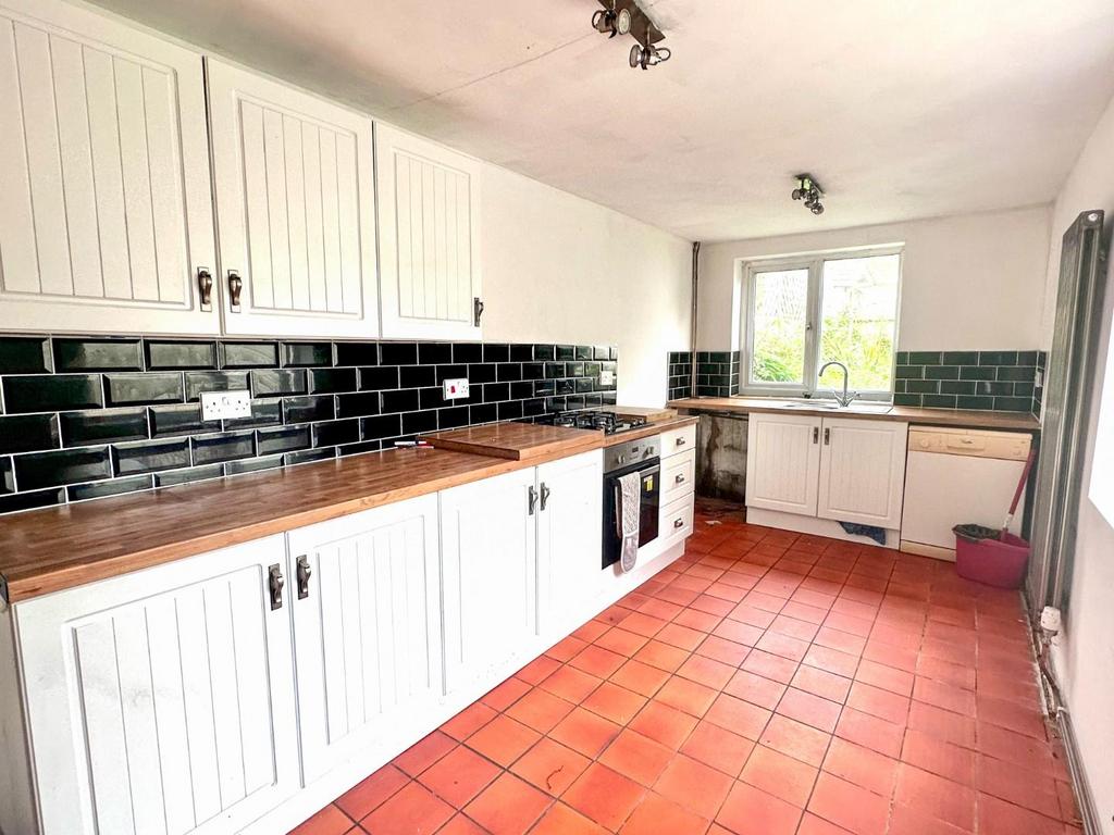 Park Terrace, Tondu, Bridgend County Borough, CF32 9HE 2 bed cottage