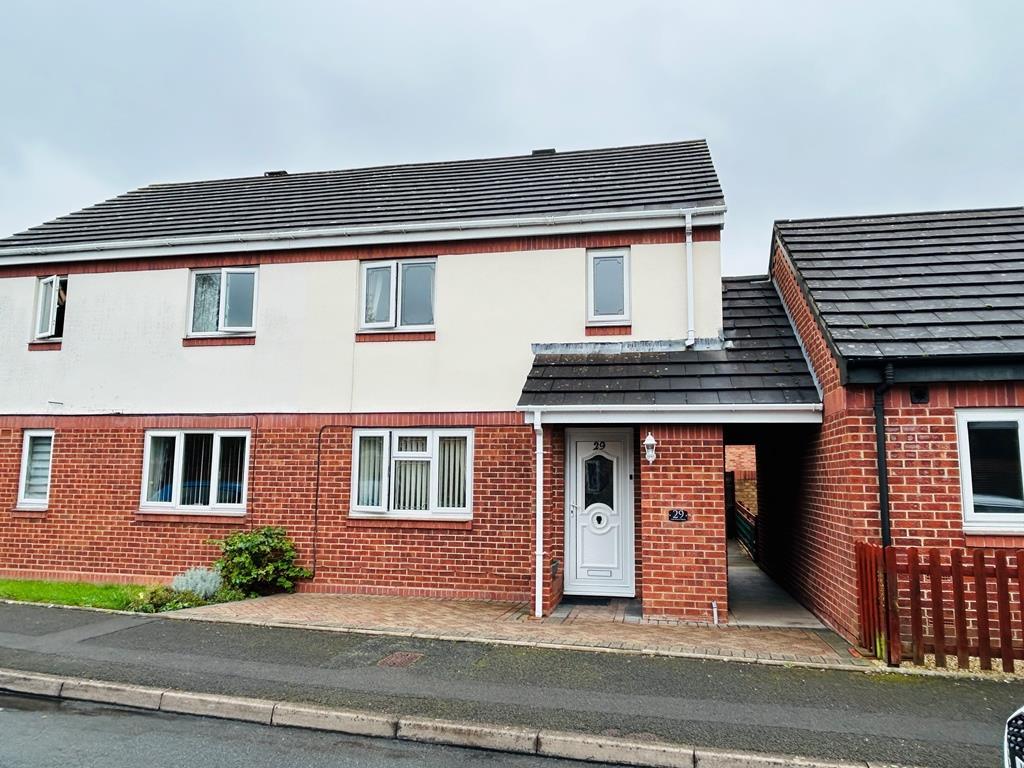 Laburnum Drive, Evesham 3 bed semidetached house for sale £242,500