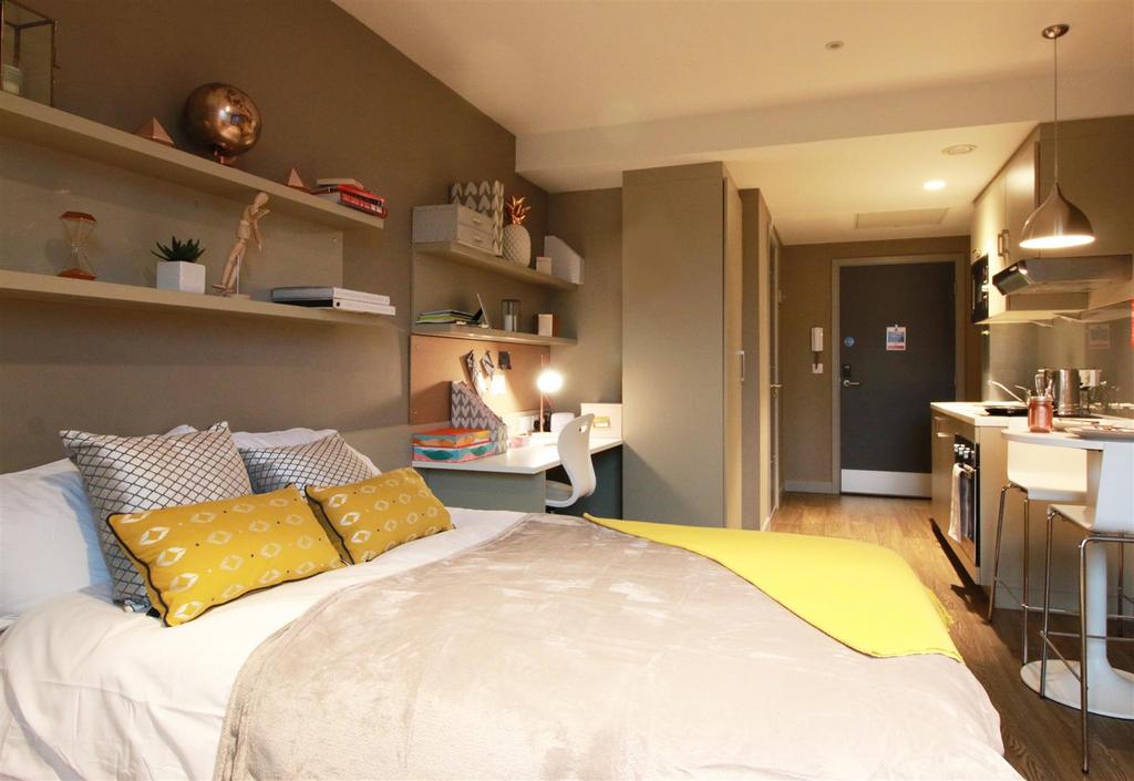 Premier Studio
