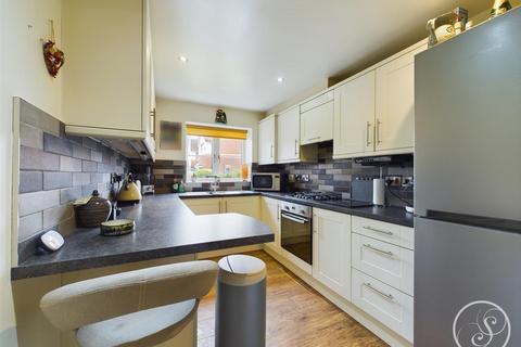 8 Cherry Grove, Leeds, LS6 2WA