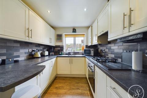 8 Cherry Grove, Leeds, LS6 2WA