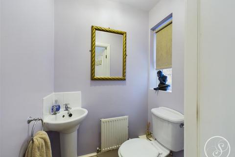 8 Cherry Grove, Leeds, LS6 2WA