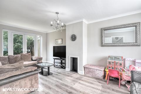 168 Parsonage Leys, Harlow, CM20 3PL