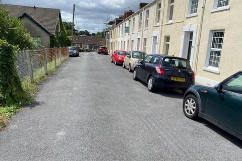 Land for sale, Y Fron, Felinfoel, Llanelli