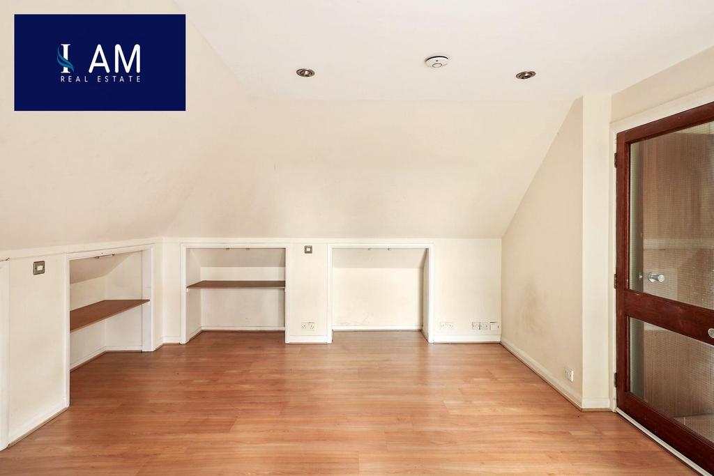 Flat 8, 60 Addiscombe Road - s Ueqsv FDg NRezsqy Uj T3.