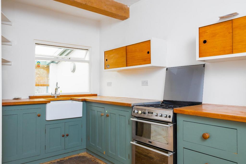 6, Essery Road7.jpg