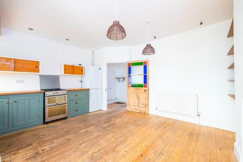 6 Essery Road, Bristol, BS5 6JP