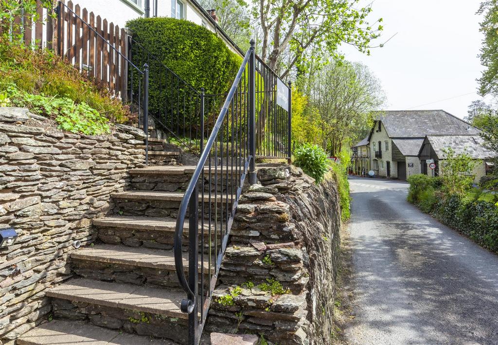 Outside steps to the front door .jpg