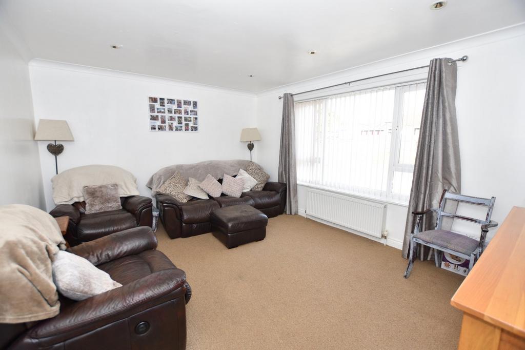 Rosenannon Road, Illogan Downs, Redruth, Cornwall, TR15 5 bed bungalow for sale £399,950
