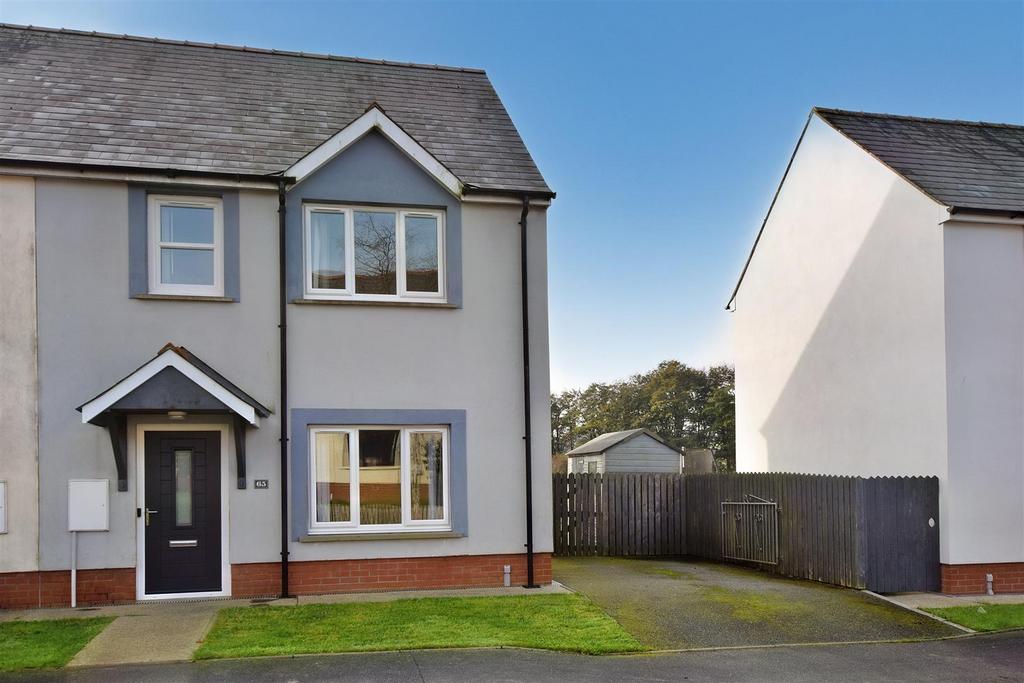 Crymych, Maes yr Yrfa 2 bed semidetached house for sale £190,000