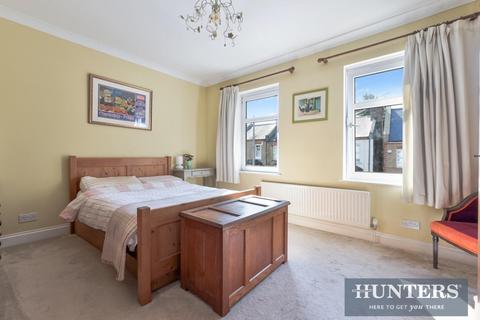 22 Lateward Road, Brentford, TW8 0PL