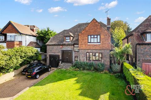 4 bedroom detached house for sale - Hill Drive, Hove