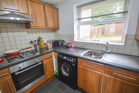 2 bedroom terraced house for sale - Hall Meadow Drive, Halfway, Sheffield, S20