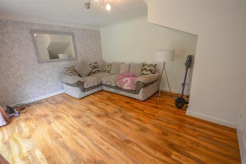 2 bedroom terraced house for sale - Hall Meadow Drive, Halfway, Sheffield, S20