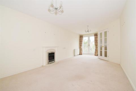 1 bedroom apartment for sale, Rowleys Court, Sandhurst Street, Oadby, Leicester