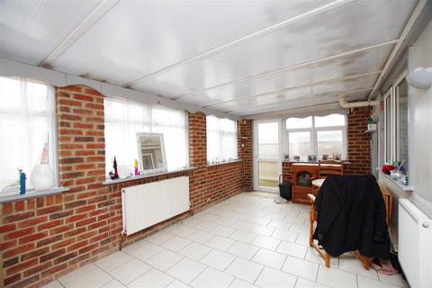 28 Conan Doyle Walk, Swindon, SN3 6JB