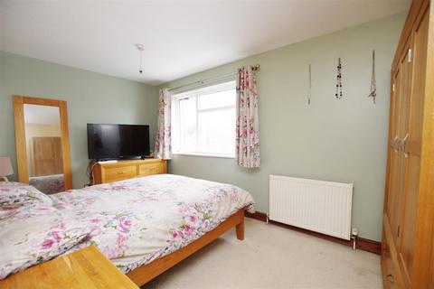 28 Conan Doyle Walk, Swindon, SN3 6JB