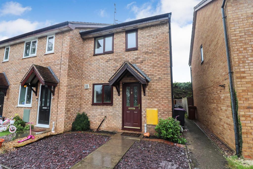 Applewood Heights, West Felton, Oswestry 3 bed end of terrace house for